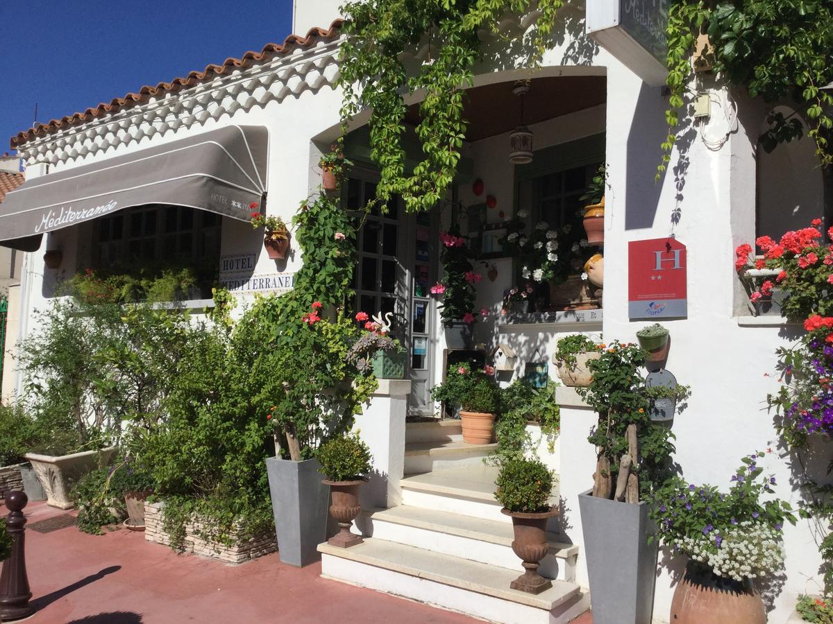 Hotel Le Mediterranee Saintes-Maries-de-la-Mer Exterior photo